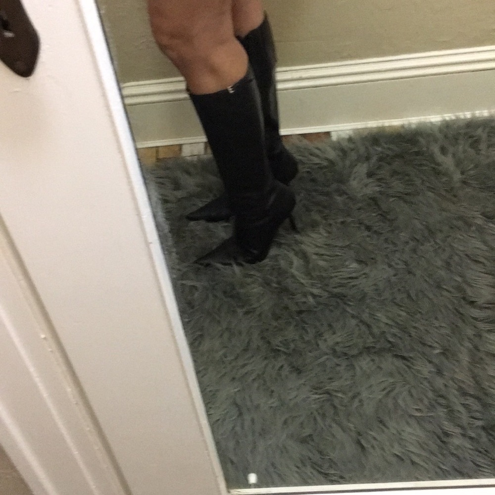 ๐ข - Picture 2 of 8